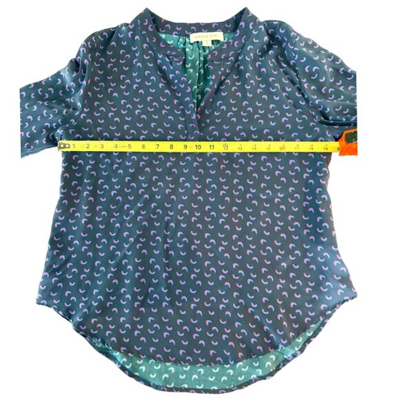 Amour Vert 100% Silk Blouse Navy Multicolor Print Size S Long Sleeve - Picture 7 of 16